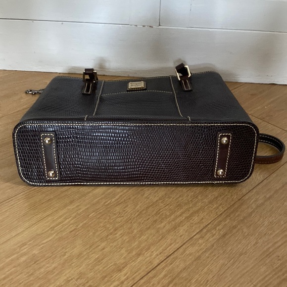 Dooney & Bourke Purse - Picture 9 of 9